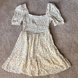 Mine Cream Floral Puff Sleeve Dress